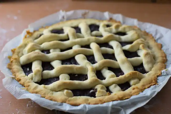 Gluten-free-cherry-pie-Process-10-SunCakeMom