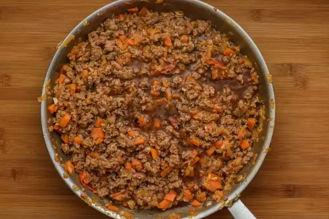 Mirepoix-paprika-tomato-ground-meat SunCakeMom