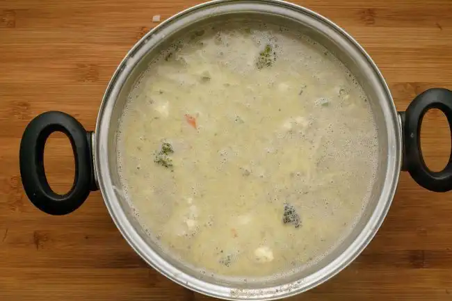 Fish chowder recipe - SunCakeMom