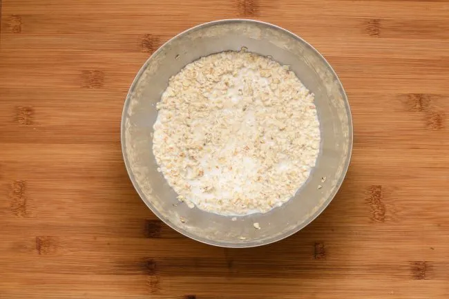 Blueberry-oatmeal-muffin-recipe-Process-1-SunCakeMom