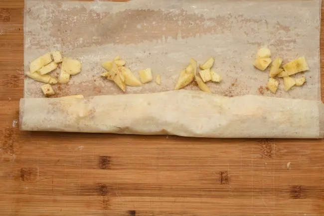 Strudel-recipe-Process-22-SunCakeMom