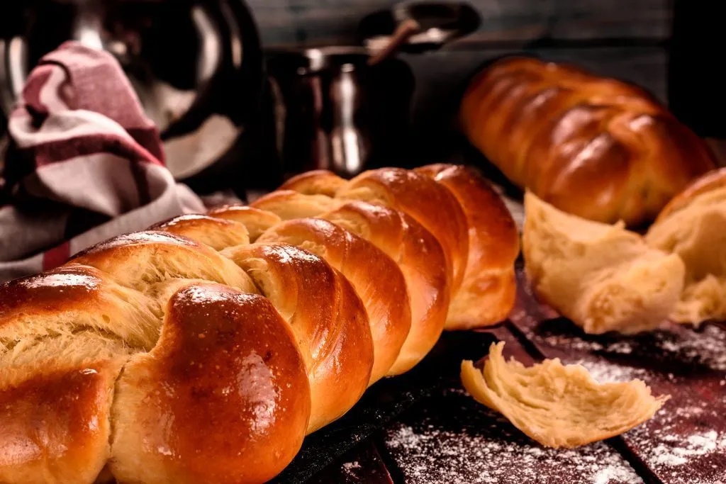 Challah-recipe-2-SunCakeMom